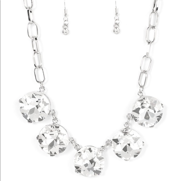 Big rhinestone white necklace - Picture 3 of 4